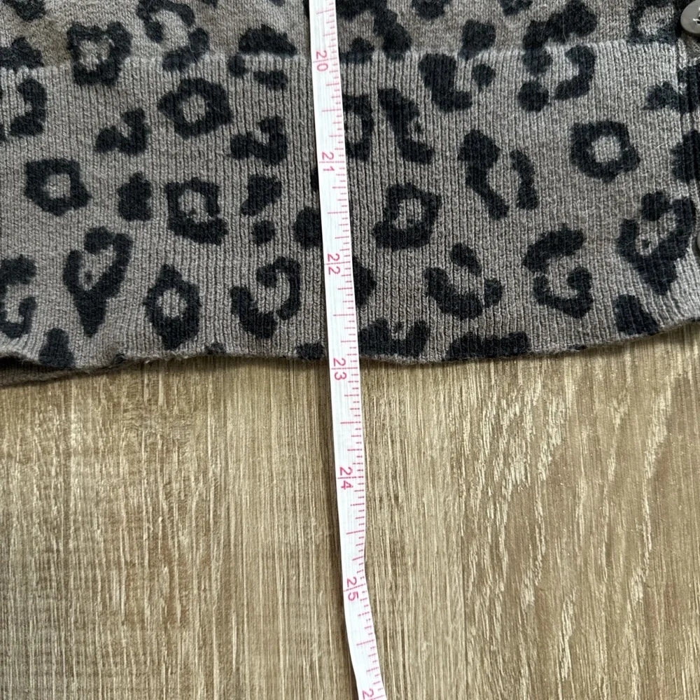 Ann Taylor Loft 100% Cotton Leopard Print Dark Brown Button Up Cardigan Size M - Picture 12 of 12
